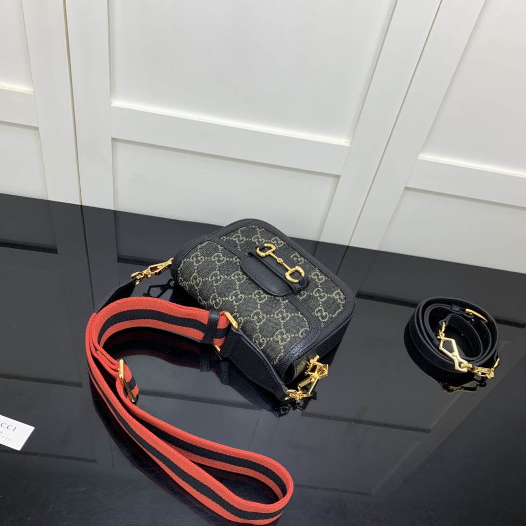 Gucci Satchel Bags